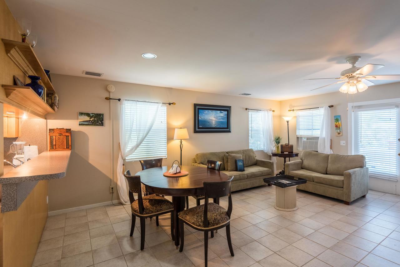 Casa Bonita @ Duval Square R1 Apartment Key West Ngoại thất bức ảnh