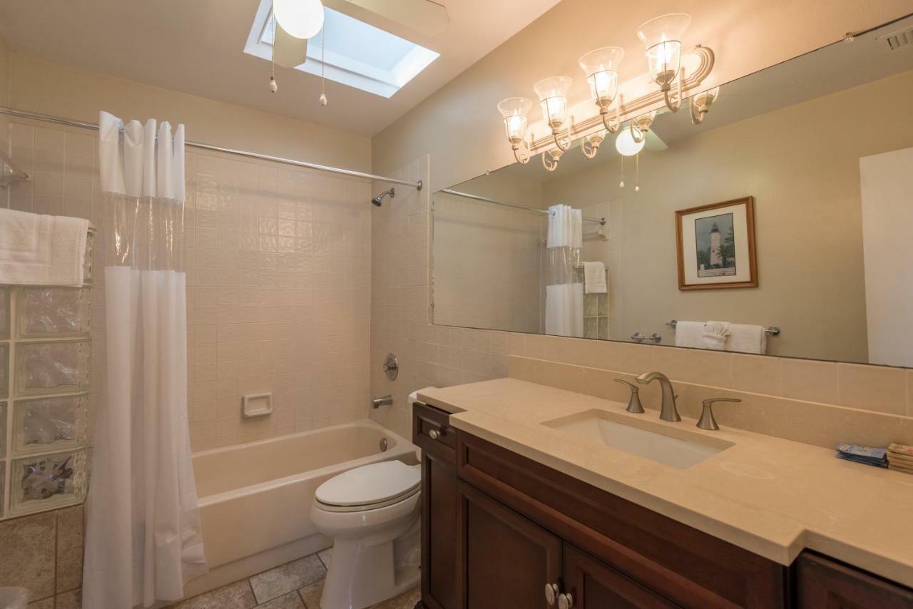 Casa Bonita @ Duval Square R1 Apartment Key West Ngoại thất bức ảnh